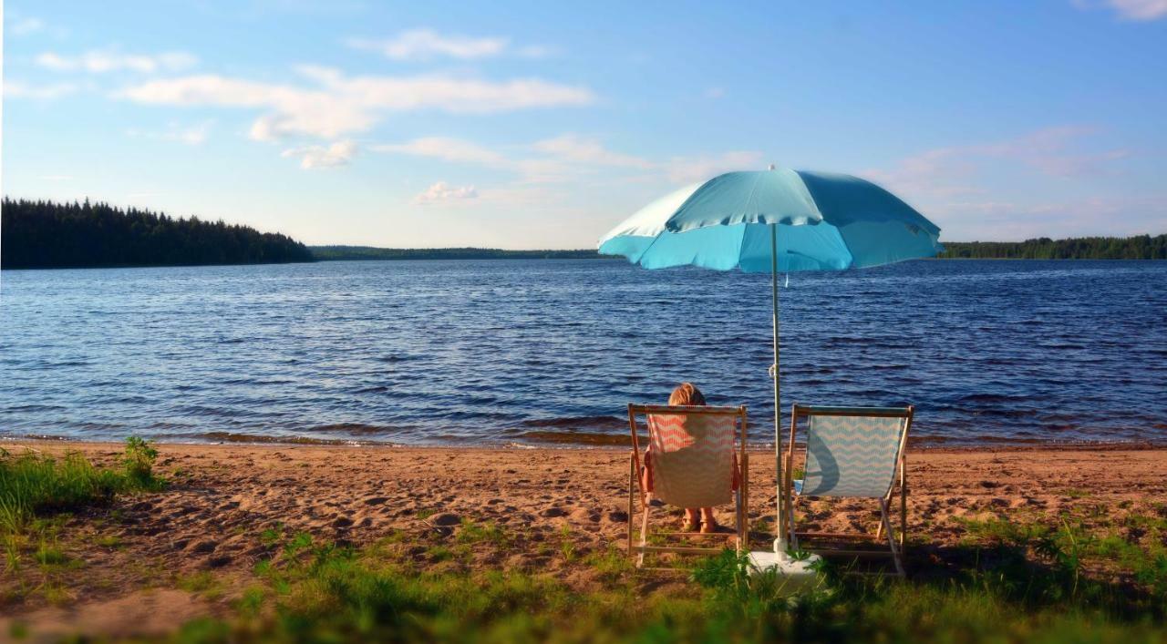 Revontuli Resort Glass Igloos Hankasalmi Kültér fotó